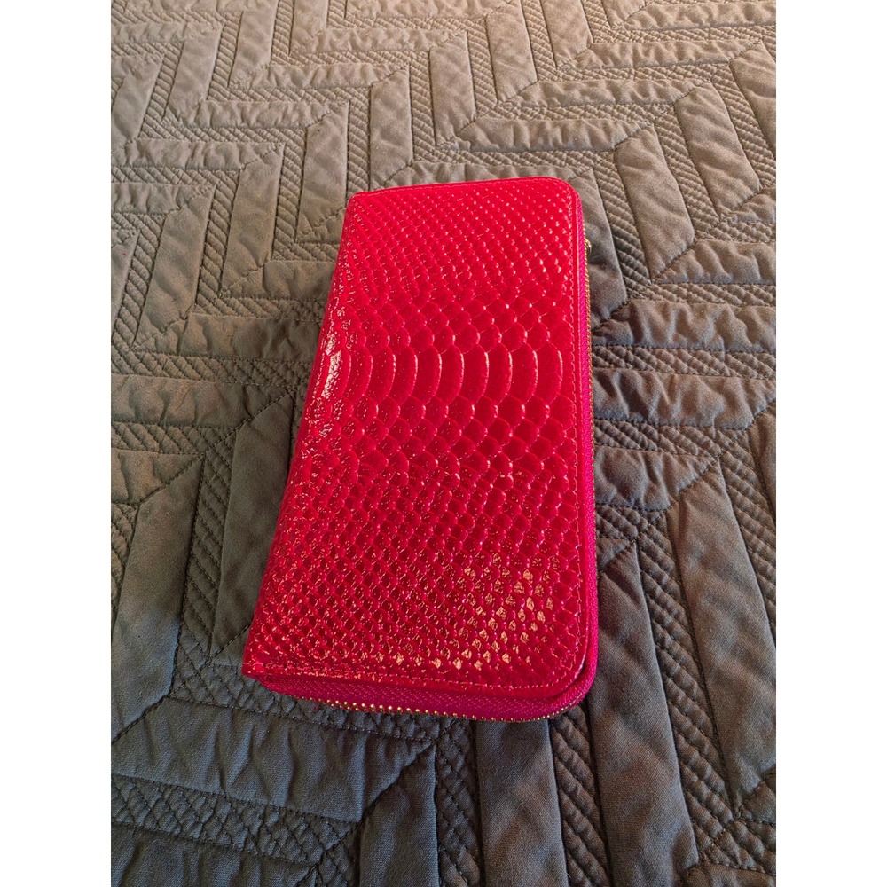 Generic Plum Red Snakeskin Pattern Double Zip Patent Faux Leather Wristlet